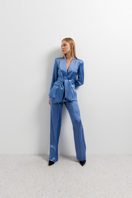 trajes con pantalón para mujer