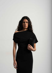 Vestido Midi Asimétrico Negro: Elegancia Definida